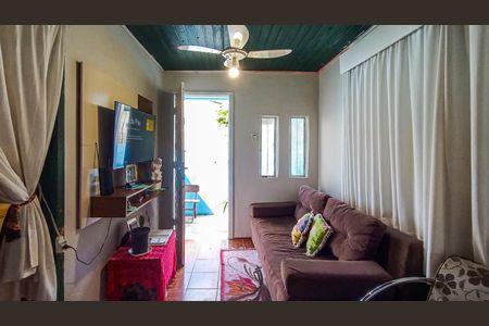 Sala  de casa à venda com 2 quartos, 117m² em Cristal, Porto Alegre
