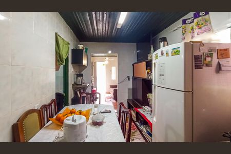 Cozinha  de casa à venda com 2 quartos, 117m² em Cristal, Porto Alegre