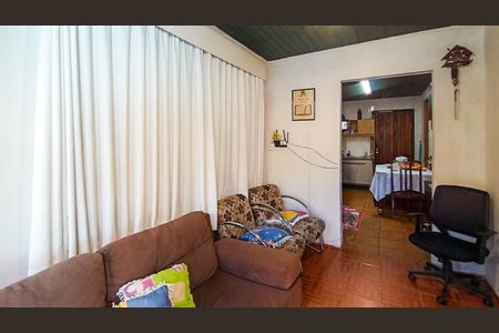 Sala  de casa à venda com 2 quartos, 117m² em Cristal, Porto Alegre