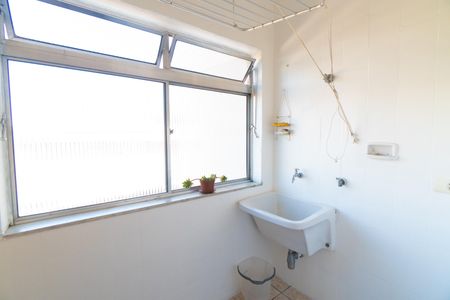 Apartamento à venda com 59m², 2 quartos e 1 vaga Apartamento à venda com 59m², 2 quartos e 1 vagaÁrea de Serviço