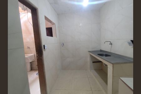 Apartamento para alugar com 1 quarto, 60m² em Jardim Primavera, Duque de Caxias