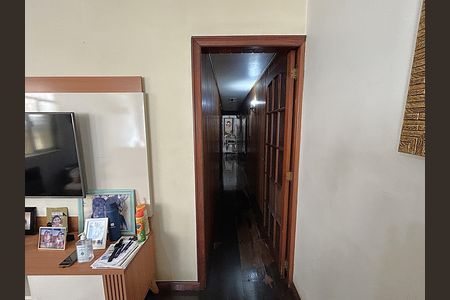 Corredor de casa à venda com 2 quartos, 89m² em Higienópolis, Rio de Janeiro