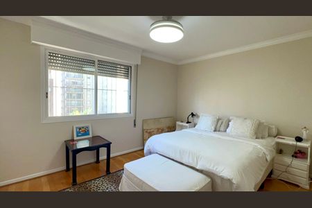 Apartamento para alugar com 118m², 3 quartos e 2 vagasQuarto 2