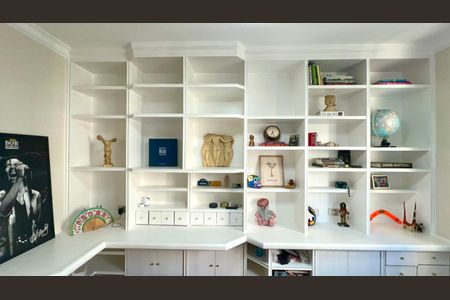 Apartamento para alugar com 118m², 3 quartos e 2 vagasQuarto 1