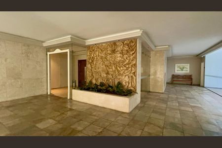 Apartamento para alugar com 118m², 3 quartos e 2 vagasHall de entrada