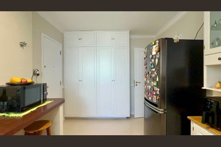 Apartamento para alugar com 118m², 3 quartos e 2 vagasCozinha