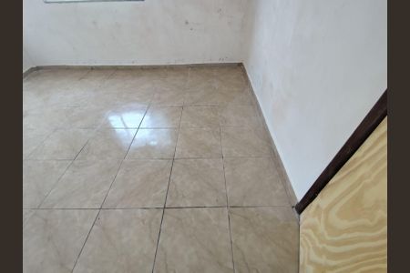 Casa para alugar com 40m², 1 quarto e 1 vaga