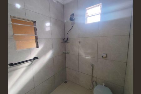 Casa para alugar com 40m², 1 quarto e 1 vaga