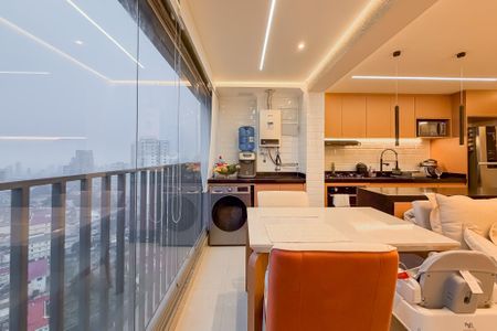 Sala - Varanda de apartamento para alugar com 2 quartos, 50m² em Ipiranga, São Paulo