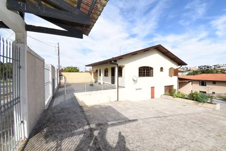 Casa à venda com 600m², 2 quartos e 5 vagasÁrea externa