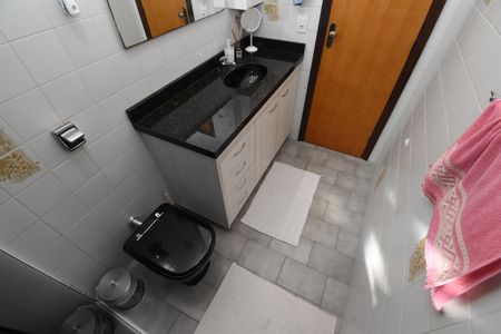 Casa à venda com 600m², 2 quartos e 5 vagasBanheiro 