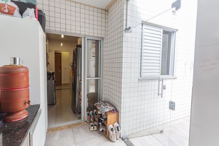 Apartamento à venda com 113m², 2 quartos e 2 vagas Apartamento à venda com 113m², 2 quartos e 2 vagasÁrea de Serviço