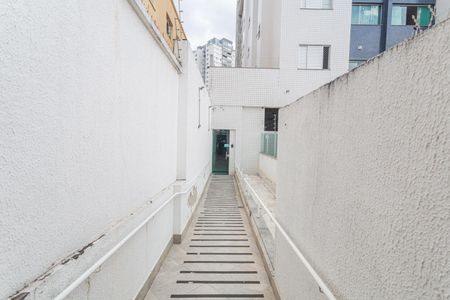 Apartamento à venda com 113m², 2 quartos e 2 vagas Apartamento à venda com 113m², 2 quartos e 2 vagasHall de entrada