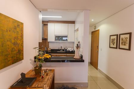 Apartamento à venda com 113m², 2 quartos e 2 vagas Apartamento à venda com 113m², 2 quartos e 2 vagasCozinha