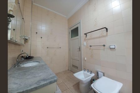Apartamento à venda com 85m², 2 quartos e sem vaga Apartamento à venda com 85m², 2 quartos e sem vagaBanheiro