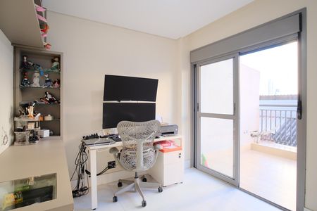 Apartamento à venda com 140m², 3 quartos e 2 vagasSuíte 2