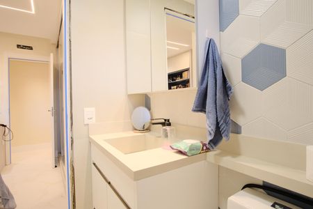 Apartamento à venda com 140m², 3 quartos e 2 vagasBanheiro da Suíte 3
