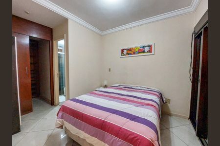Apartamento à venda com 90m², 3 quartos e 2 vagas Apartamento à venda com 90m², 3 quartos e 2 vagasSuite