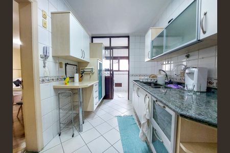 Cozinha de apartamento à venda com 3 quartos, 90m² em Cidade Monções, São Paulo