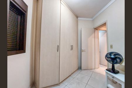 Apartamento à venda com 90m², 3 quartos e 2 vagas Apartamento à venda com 90m², 3 quartos e 2 vagasQuarto 2