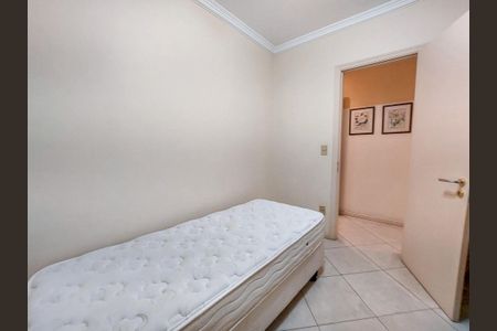 Apartamento à venda com 90m², 3 quartos e 2 vagas Apartamento à venda com 90m², 3 quartos e 2 vagasQuarto 1