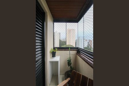 Apartamento para alugar com 160m², 4 quartos e 4 vagas Apartamento para alugar com 160m², 4 quartos e 4 vagasVaranda Suíte 3