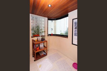 Apartamento para alugar com 160m², 4 quartos e 4 vagas Apartamento para alugar com 160m², 4 quartos e 4 vagasVaranda gourmet