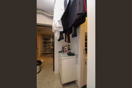 Apartamento para alugar com 160m², 4 quartos e 4 vagas Apartamento para alugar com 160m², 4 quartos e 4 vagasÁrea de Serviço
