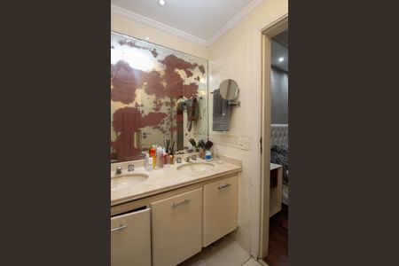 Apartamento para alugar com 160m², 4 quartos e 4 vagas Apartamento para alugar com 160m², 4 quartos e 4 vagasBanheiro Suíte 3