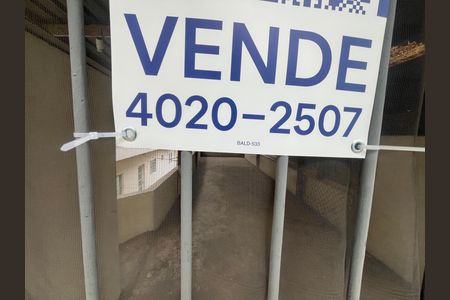 Casa à venda com 400m², 2 quartos e 2 vagas Casa à venda com 400m², 2 quartos e 2 vagasCódigo placa BALD-533