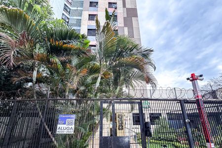 Apartamento para alugar com 50m², 2 quartos e sem vaga Apartamento para alugar com 50m², 2 quartos e sem vagaFachada