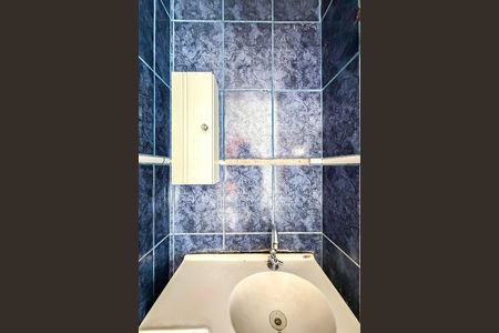 Apartamento para alugar com 50m², 2 quartos e sem vaga Apartamento para alugar com 50m², 2 quartos e sem vagaBanheiro
