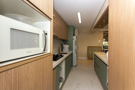 Cozinha de apartamento à venda com 3 quartos, 140m² em Tatuapé, São Paulo
