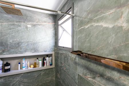 Apartamento à venda com 140m², 3 quartos e 2 vagasBanheiro da Suíte 1