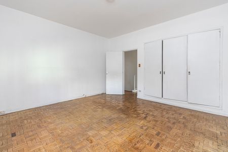 Quarto 1 de casa para alugar com 3 quartos, 180m² em Parque Colonial, São Paulo