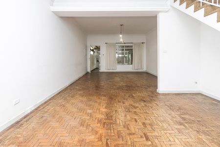 Sala de casa para alugar com 3 quartos, 180m² em Parque Colonial, São Paulo