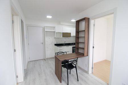 Sala de apartamento para alugar com 1 quarto, 35m² em Jardim Peri Peri, São Paulo