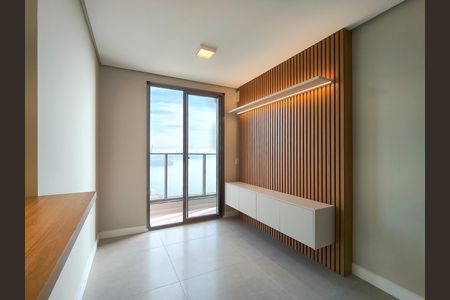 Sala de apartamento para alugar com 2 quartos, 45m² em Santo Cristo, Rio de Janeiro