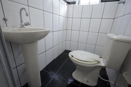 Casa para alugar com 70m², 3 quartos e 1 vagaBanheiro 2