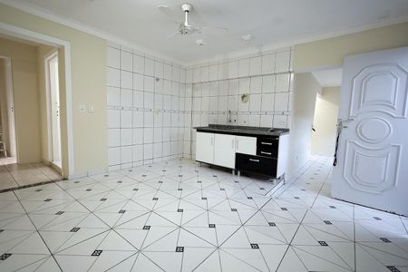 Casa para alugar com 70m², 3 quartos e 1 vagaCozinha