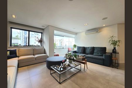 Apartamento à venda com 142m², 3 quartos e 2 vagas Apartamento à venda com 142m², 3 quartos e 2 vagasSala