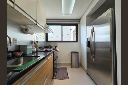 Apartamento à venda com 142m², 3 quartos e 2 vagas Apartamento à venda com 142m², 3 quartos e 2 vagasCozinha