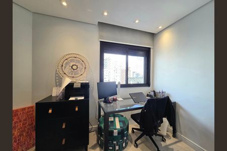 Apartamento à venda com 142m², 3 quartos e 2 vagas Apartamento à venda com 142m², 3 quartos e 2 vagasEscritório