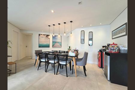 Apartamento à venda com 142m², 3 quartos e 2 vagas Apartamento à venda com 142m², 3 quartos e 2 vagasSala