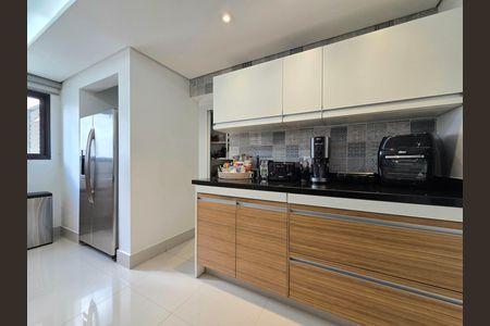 Apartamento à venda com 142m², 3 quartos e 2 vagas Apartamento à venda com 142m², 3 quartos e 2 vagasCozinha