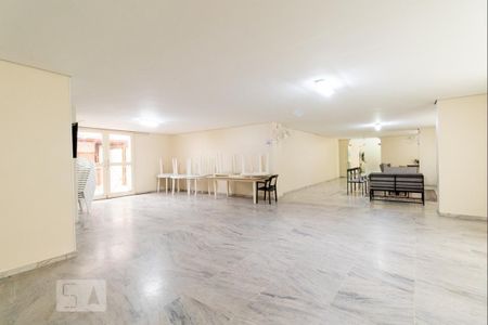 Apartamento à venda com 130m², 2 quartos e 2 vagasSalão de Festas