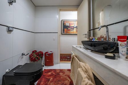 Apartamento à venda com 130m², 2 quartos e 2 vagasBanheiro
