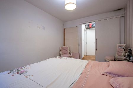 Apartamento à venda com 130m², 2 quartos e 2 vagasSuíte