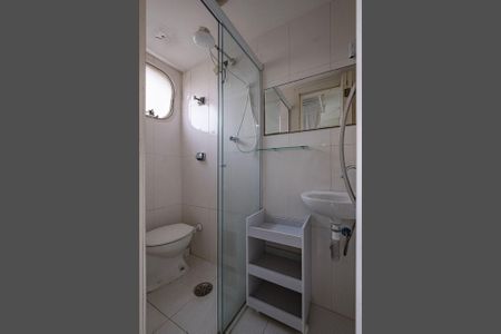 Apartamento à venda com 130m², 2 quartos e 2 vagasBanheiro de serviço