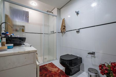 Apartamento à venda com 130m², 2 quartos e 2 vagasBanheiro